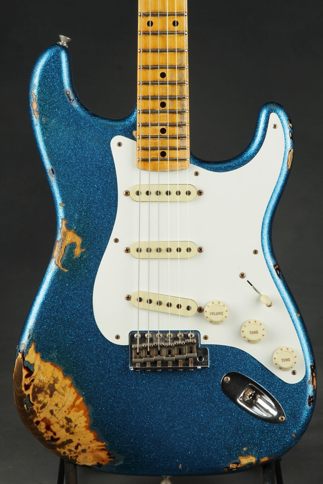 Fender Custom Shop LTD 1956 Stratocaster Heavy Relic - Blue Sparkle Over Two Tone Sunburst