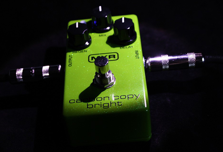 MXR Carbon Copy Bright