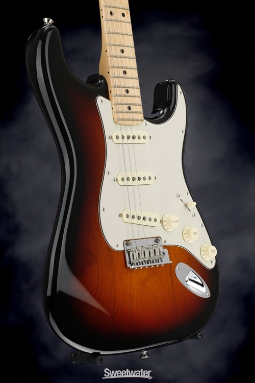 Fender American Professional Stratocaster - 3-color Sunburst with Maple Fingerboard