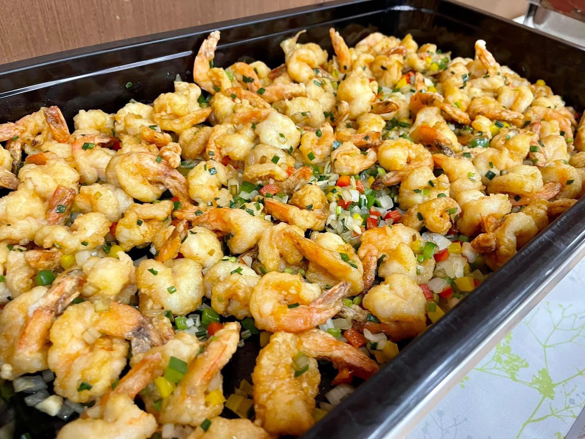 กุ้งคั่วพริกเกลือ