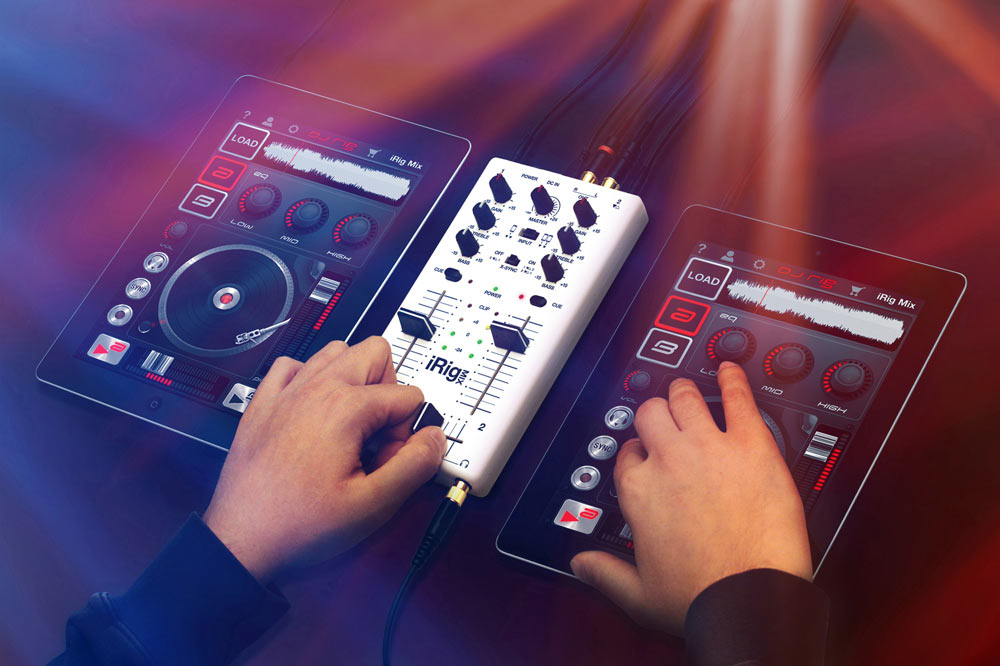 IK Multimedia iRig Mix - Mobile Mixer for iPhone / iPod touch / iPad