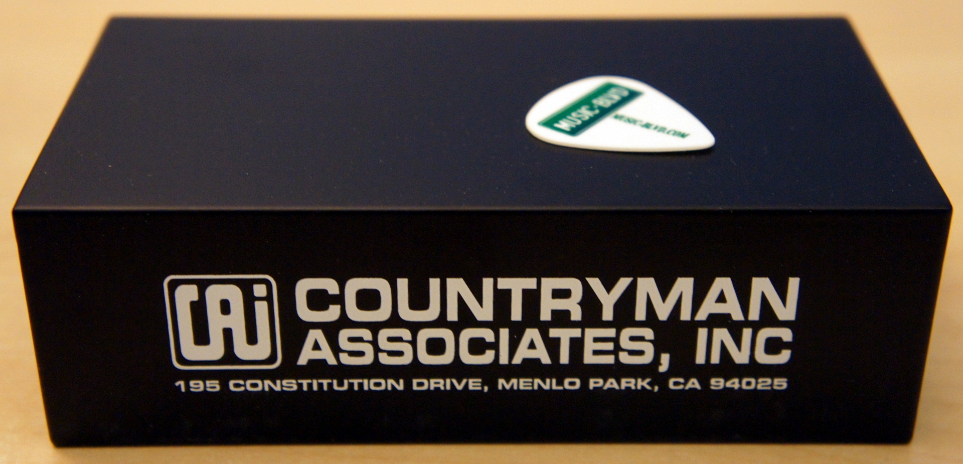 Countryman Type 85