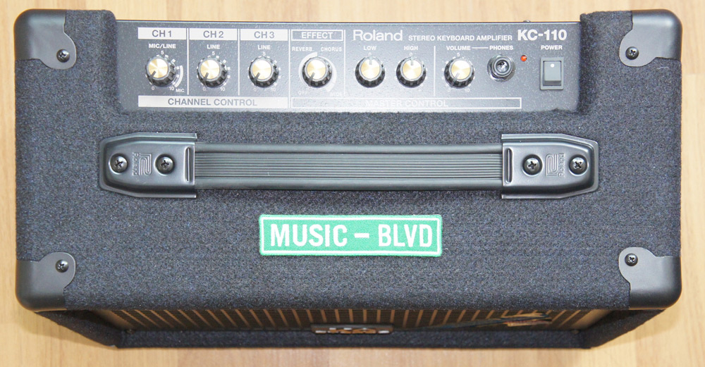 Roland KC-110 Battery-Powered Keyboard Amplifier