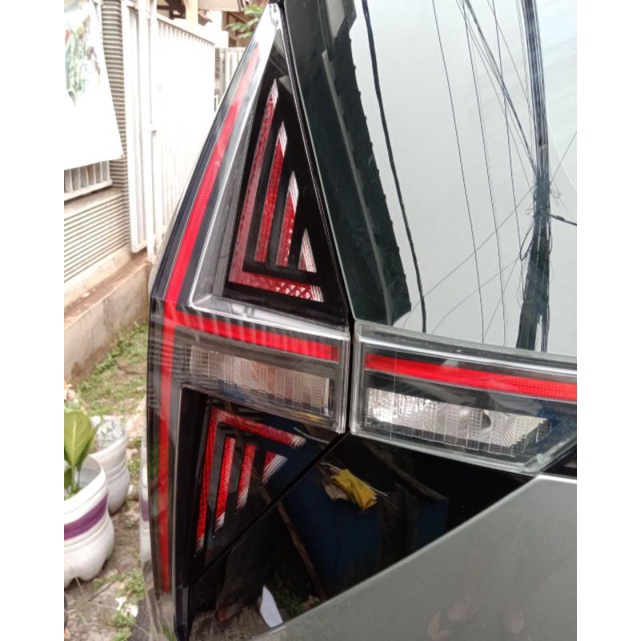 ครอบครอบไฟท้าย hyundai stargazer ครอบไฟเบรคหลัง