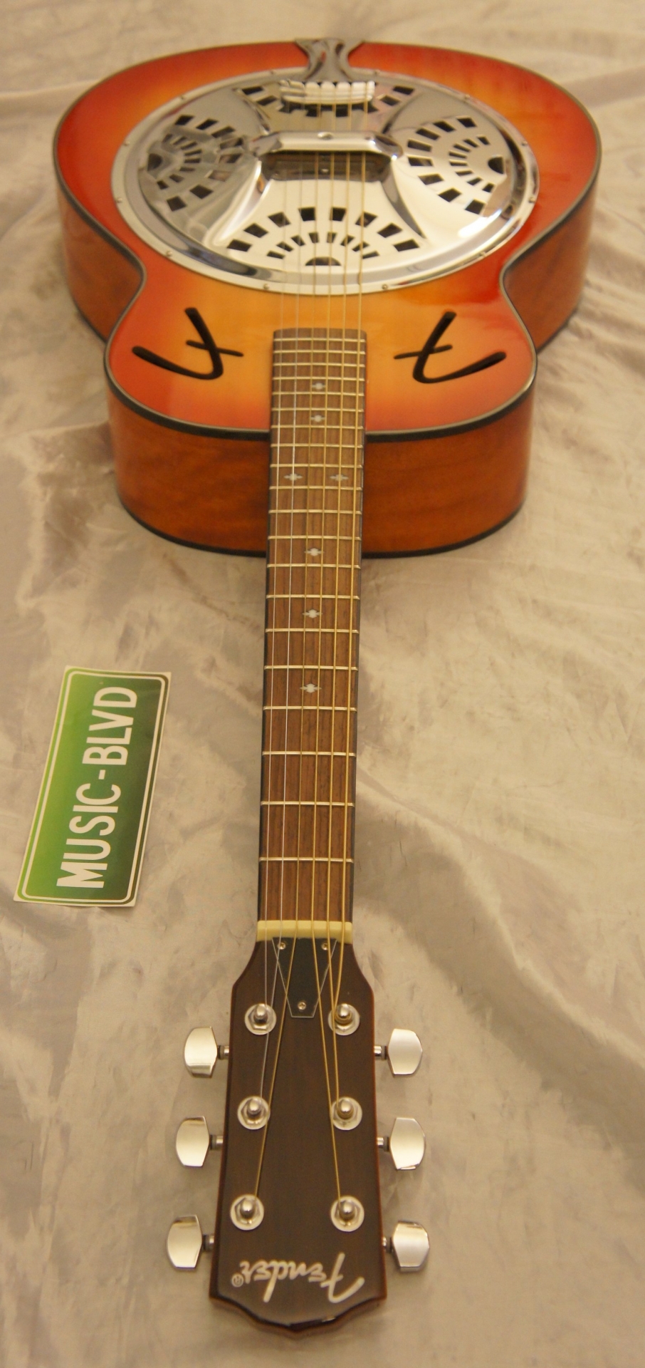 Fender FR-50 Resonator Guitar Sunburst