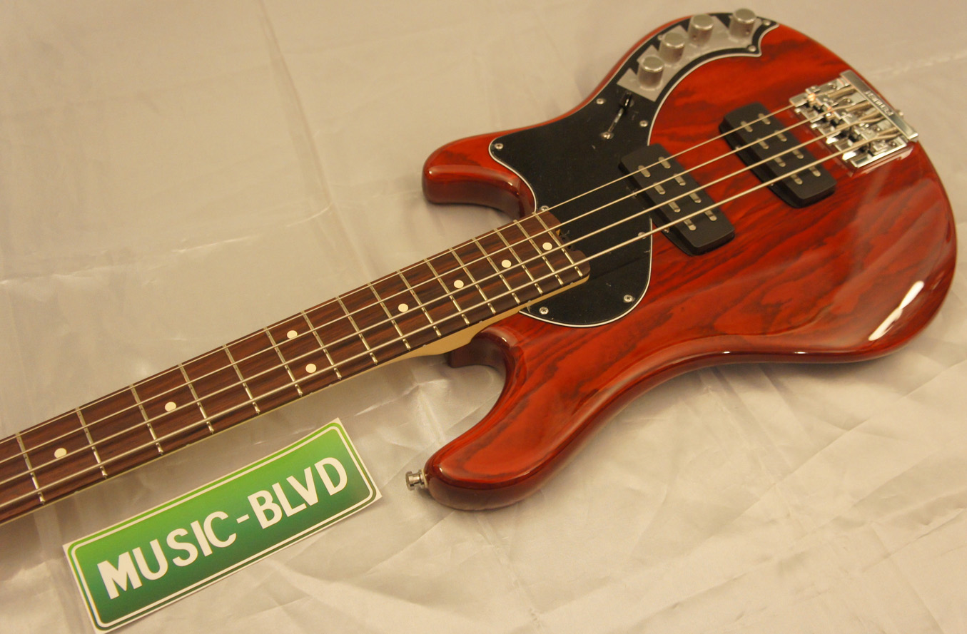 Fender American Deluxe Dimension Bass IV HH Electric Bass