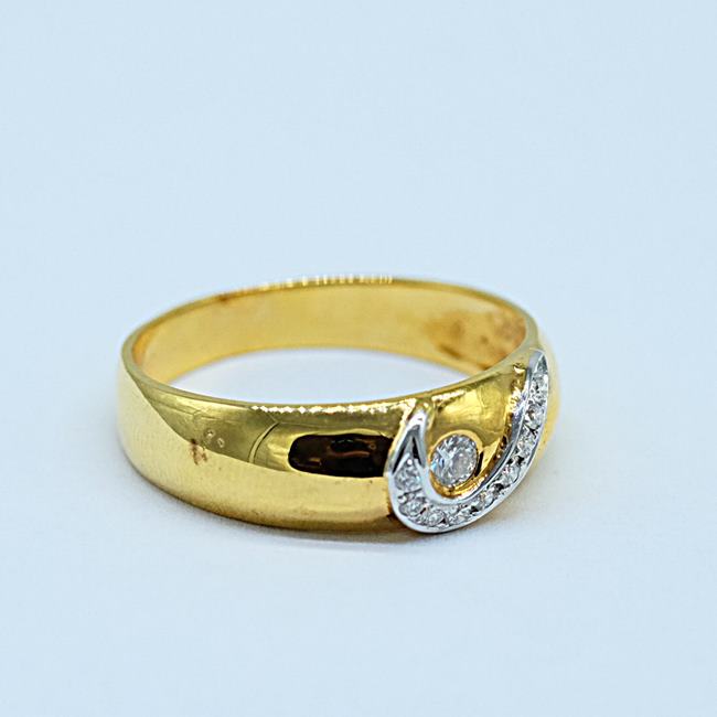 แหวนเพชรสำหรับสุภาพบุรุษ