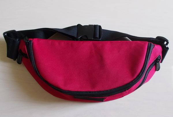 Canvas Chuck Belt Bag Red ใหม่ แท้