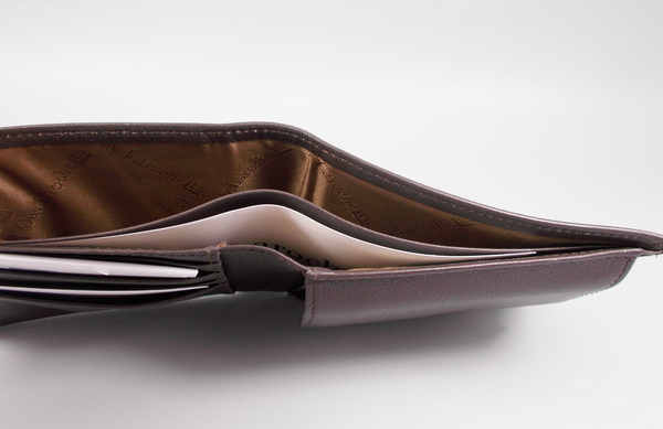 กระเป่าสตางค์ Guy Laroche น้ำตาล ใหม่ แท้