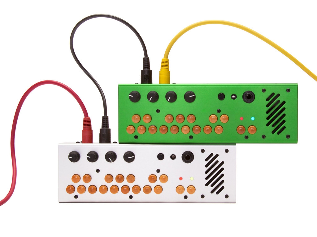 CRITTER & GUITARI Pocket Piano MIDI Version