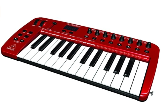 Behringer u-control uma25s