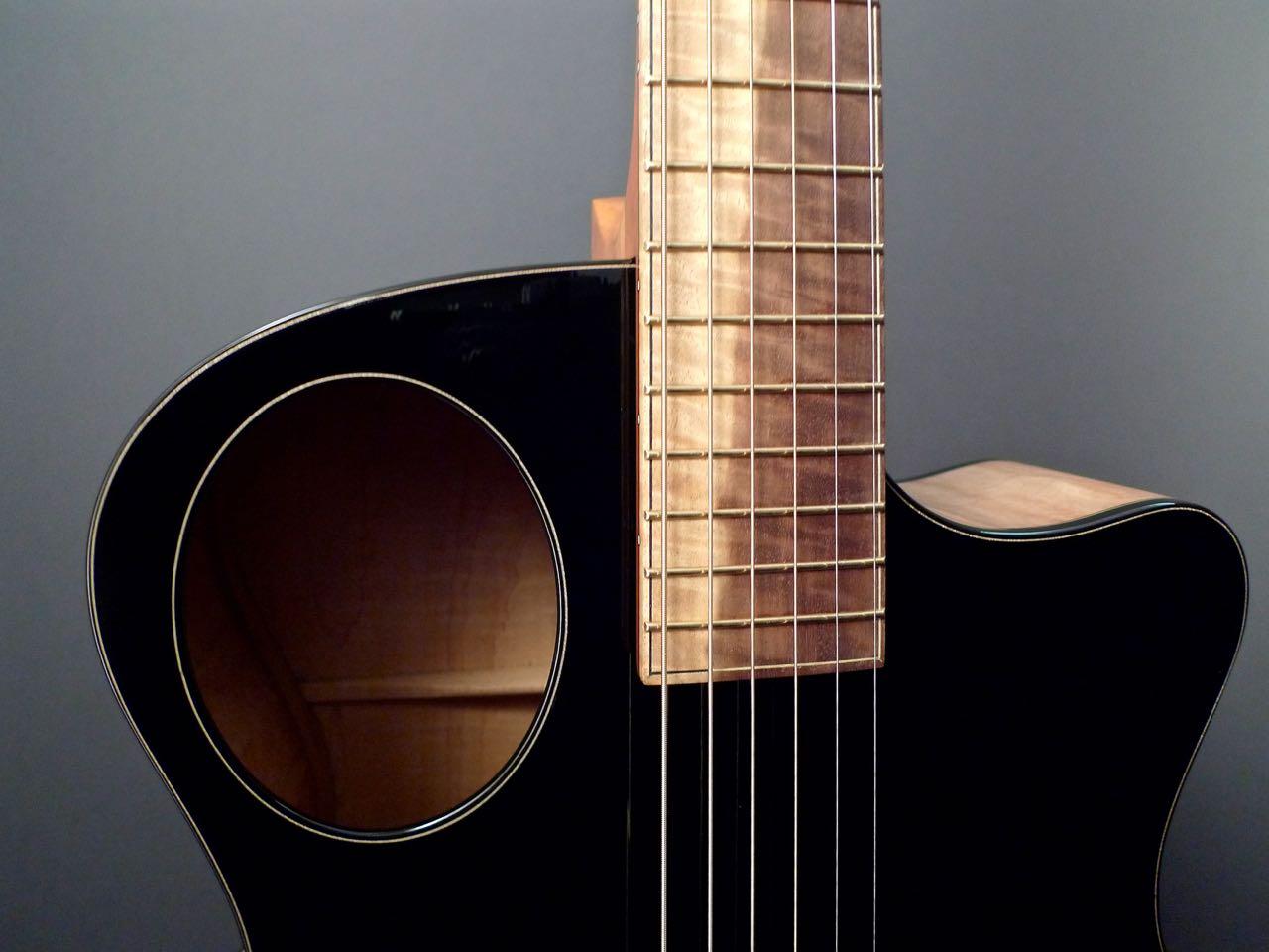 Martin Keith Auriole - Sitka Spruce/ Curly Maple