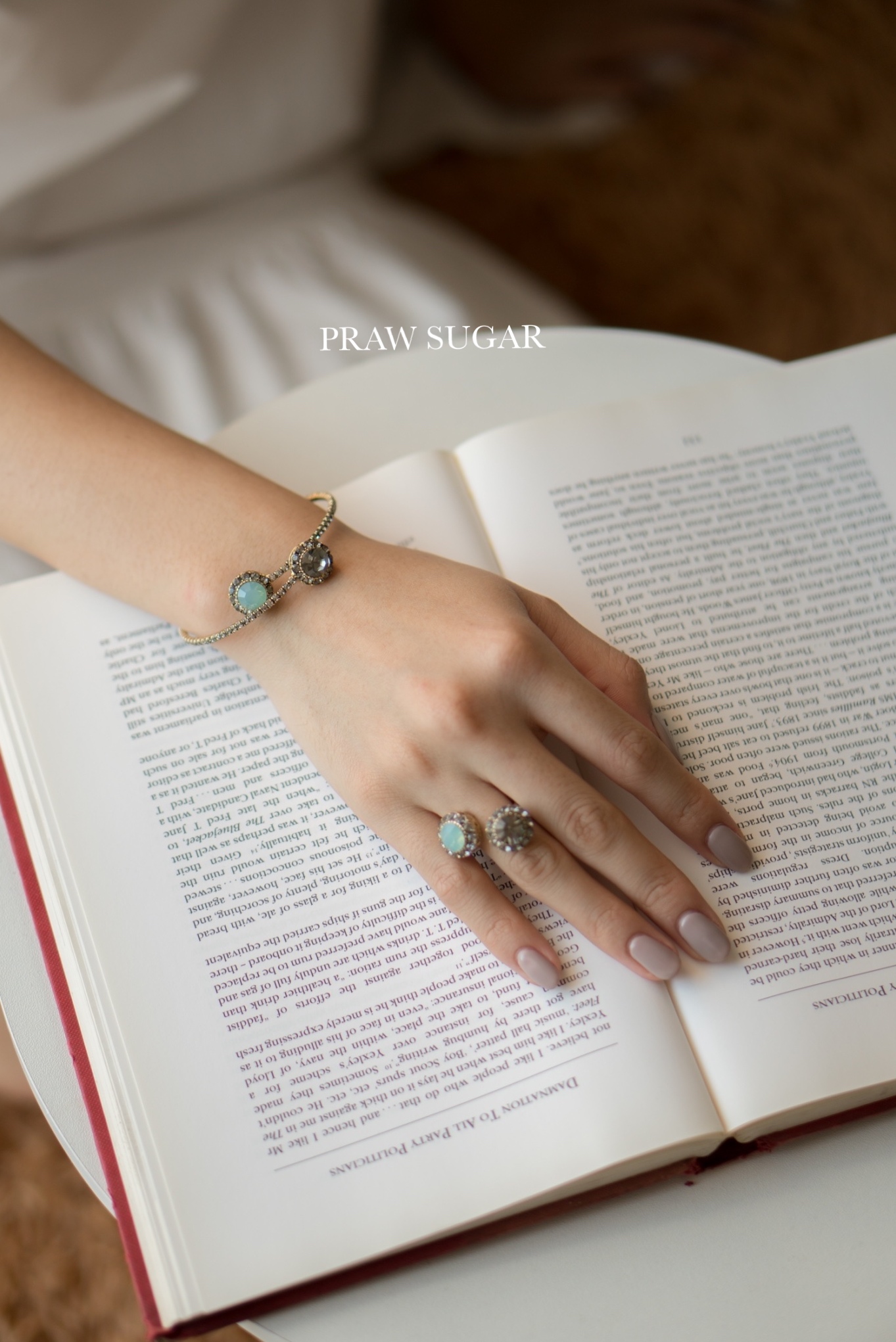 Swarovski Double Crystal Ring - แหวนคริสตัล Swarovski แหวนคริสตัลสวารอฟสกี้แบบ 2 ฝั่ง (มี 8 สี)