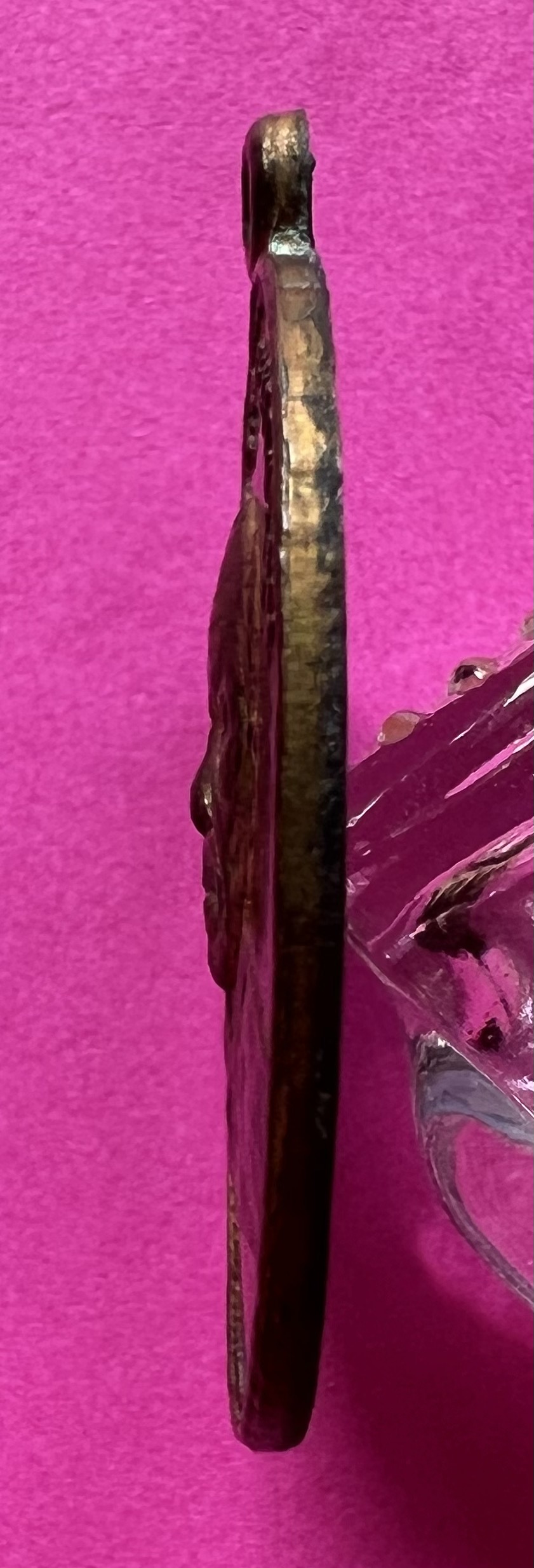 เหรียญ หลวงพ่อสด รุ่นที่ระลึกในการ ถวายภัตตาหาร วัดปากน้ำ ภาษีเจริญ กรุงเทพ-ธนบุรี หลังยันต์ เนื้อทองแดง กะไหล่ทอง พระแท้สวย สนใจโทรสอบถามที่ 0619783836.. 0805587175 ส่งEMSในประเทศฟรีคะ