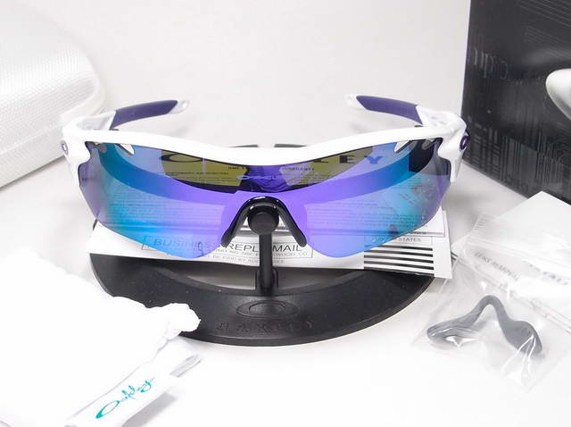 RADARLOCK EDGE Asian Fit Polished White with Violet Iridium OO9209-01