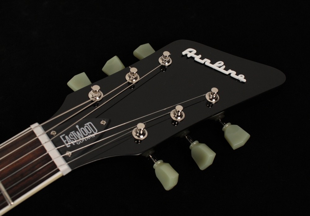 Eastwood Airline Custom 59 1P Deluxe - Black w/Case