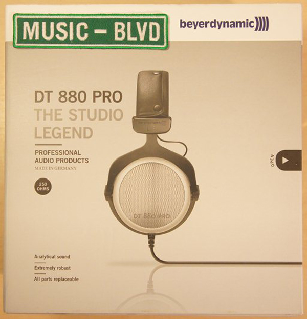 Beyerdynamic DT 880 Pro Studio Headphones