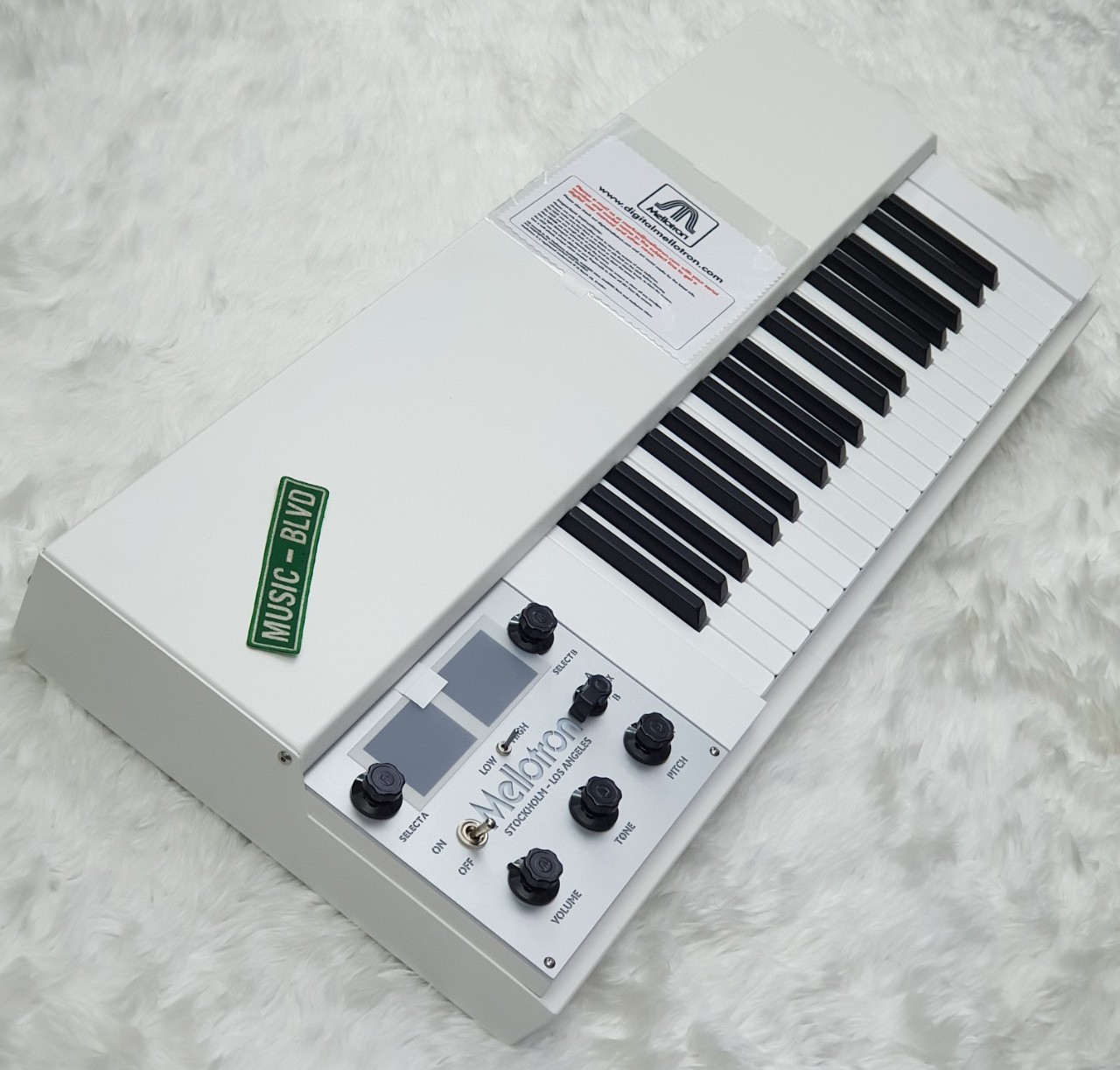 MELLOTRON M4000D MINI - WHITE