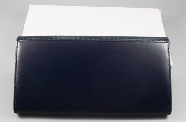 กระเป๋าสตางค์ Guy Laroche กรม ใหม่ แท้