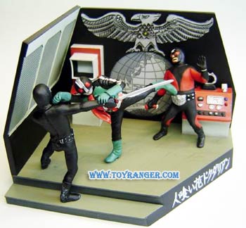 Masked Rider V2 vs. Shocker : Masked Rider Real Product Stage Diorama (แท้)