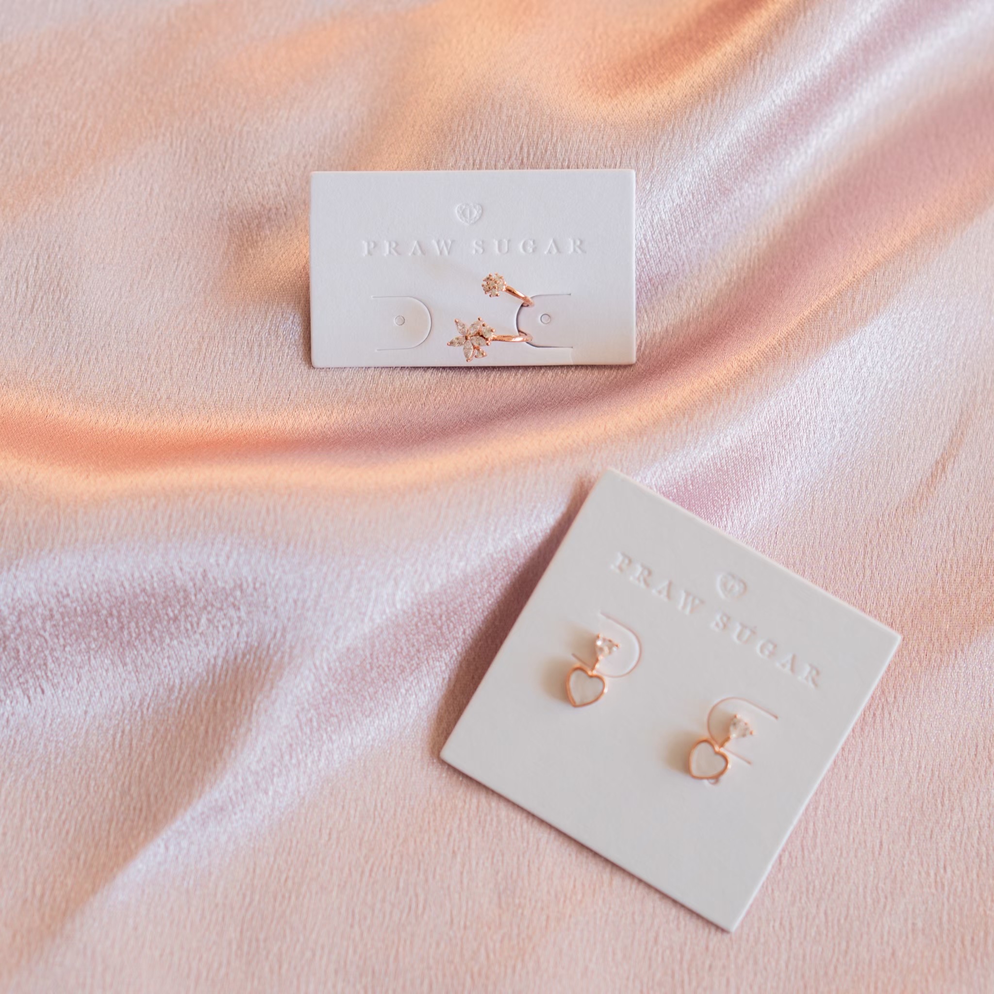 Wonderful Heart Earrings - ต่างหูหัวใจวันเดอร์ฟูล (ก้านต่างหูเงินแท้) (มี 3 สี)