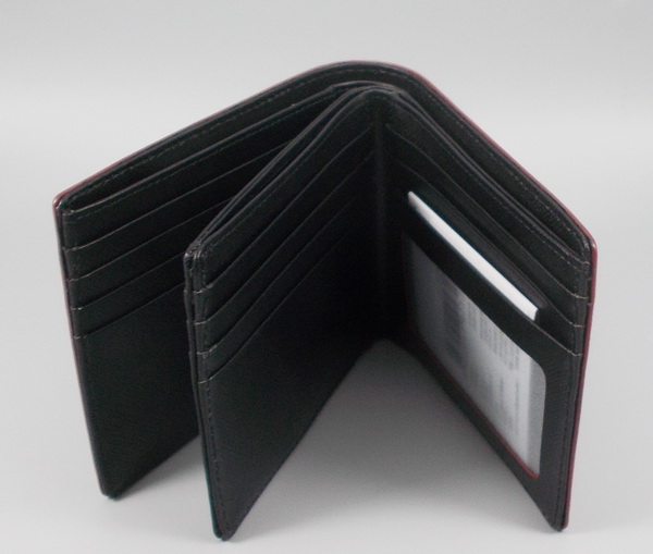 กระเป๋าสตางค์ Guy Laroche ดำ ใหม่ แท้