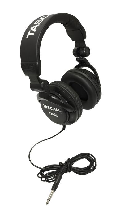 TASCAM TH-02 Recording Studio Headphones