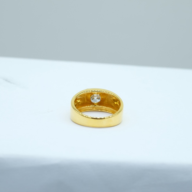 แหวนเพชรเม็ดเดี่ยวไซส์1กะรัต พร้อมใบCertificate HKD