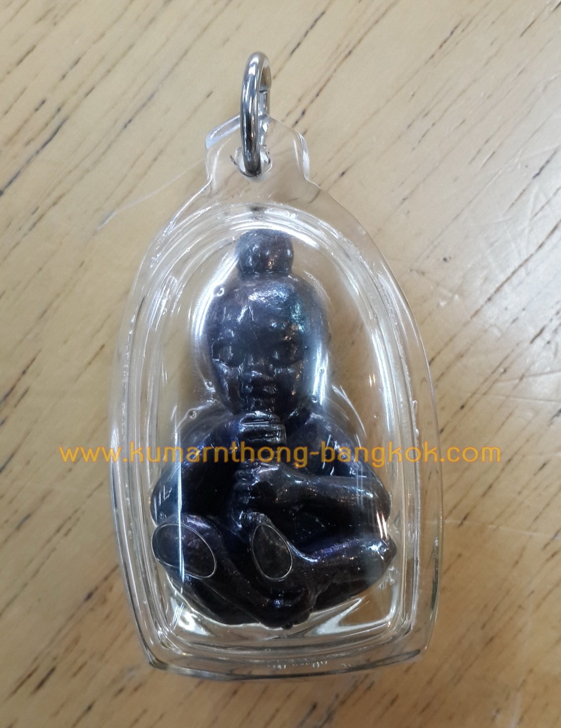 กุมารทอง รับทรัพย์ คะนองฤทธิ์ หลวงพ่อกอย วัดเขาดินใต้ จ.บุรีรัมย์ เนื้อนวโลหะอาถรรพ์ พิมพ์พิเศษขนาด 2 นิ้ว ปี 2557