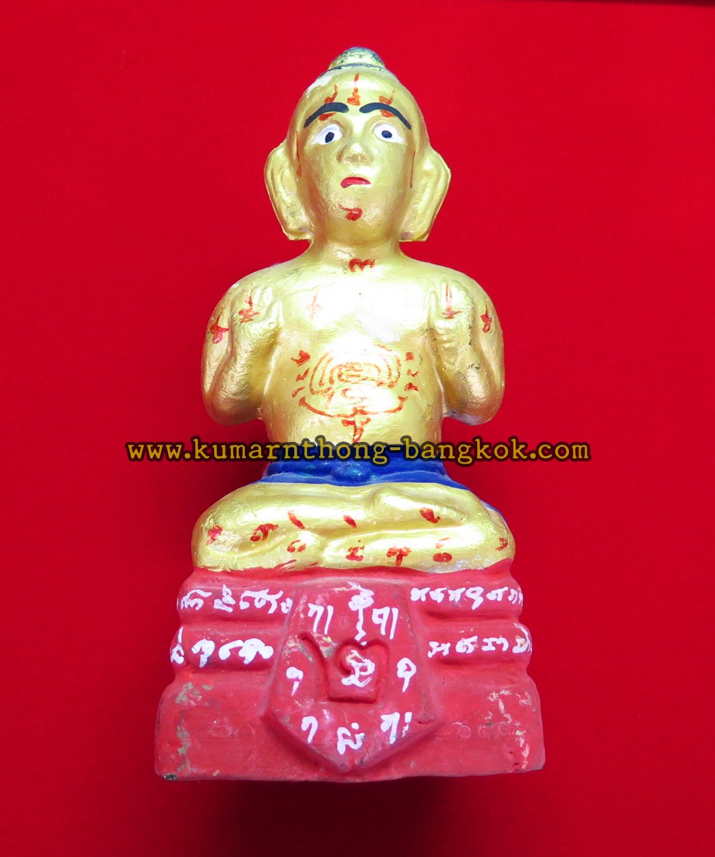 กุมารทอง หลวงปู่แย้ม วัดสามง่าม จ.นครปฐม (น้องทรัพย์บริบูรณ์) เนื้อดิน สีทองฐานแดง พิมพ์เล็ก ขนาดตั้งบูชาสูง 7นิ้ว กว้าง 3.5นิ้ว รุ่น ย้อนยุคฐาน2 ปี 2553