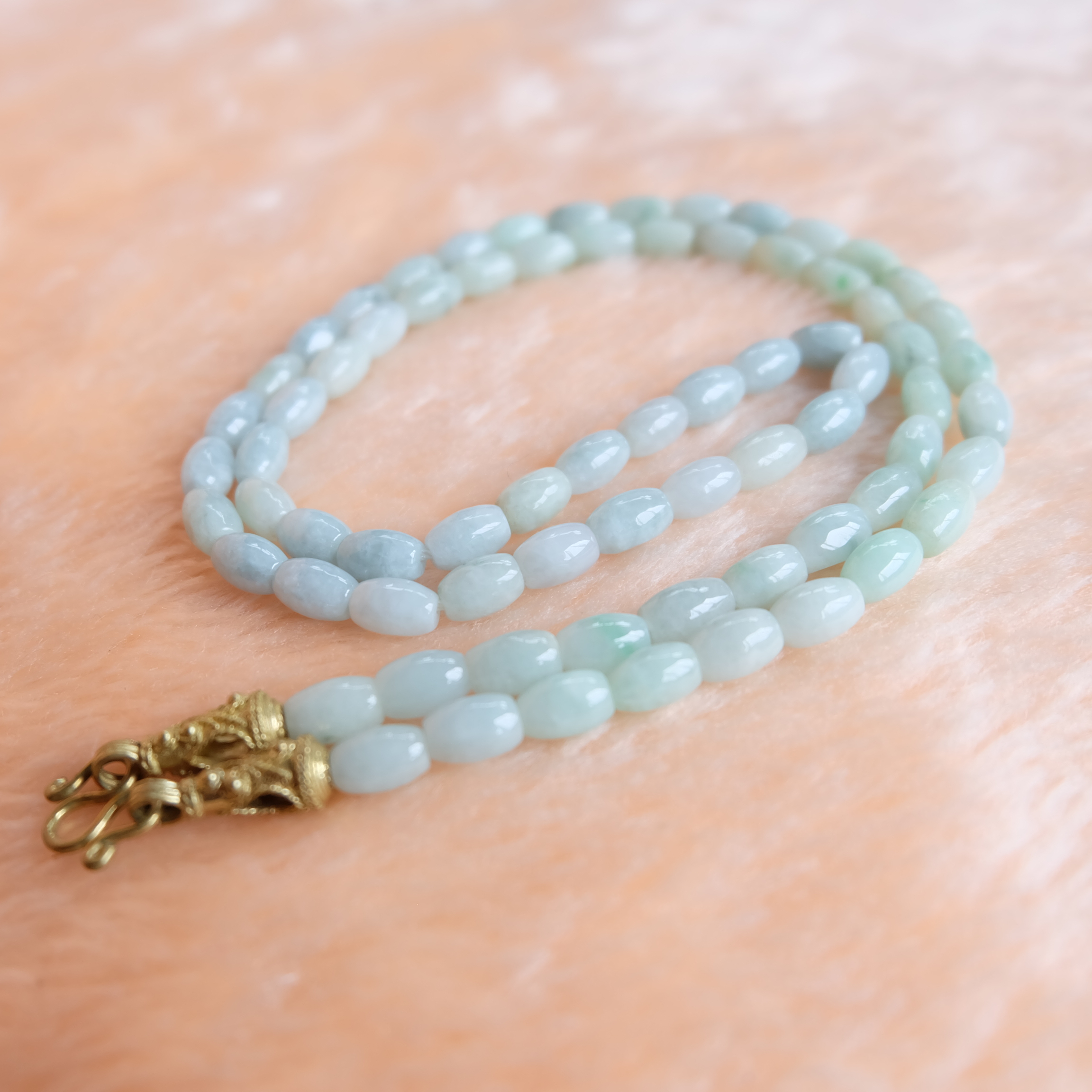 สร้อยคอห้อยพระลูกปัดหยกแท้ ทรงรี ยาว 25 นิ้ว