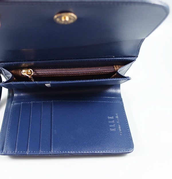 กระเป๋าสตางค์ ELLE กรมท่ามีหู ใหม่ แท้