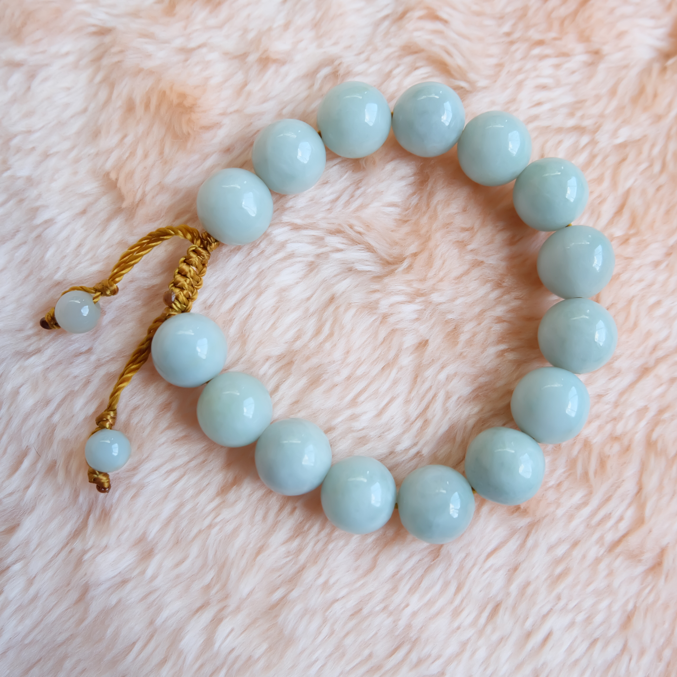 สร้อยข้อมือลูกปัดหยกแท้ 14 มิล หยกแท้ หยกพม่า หยกขาวเขียวอ่อน เชือกดึง รอบข้อมือ 17-22 ซม.