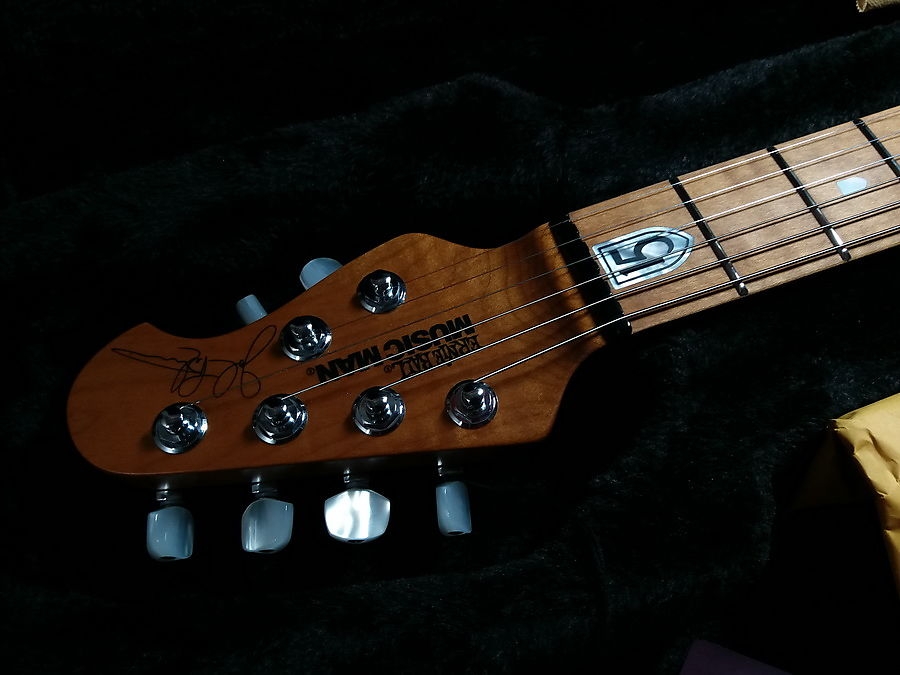 Ernie Ball Music Man 2016 John Petrucci Signature JP15 FM Bali Blue Burst Special Edition for China