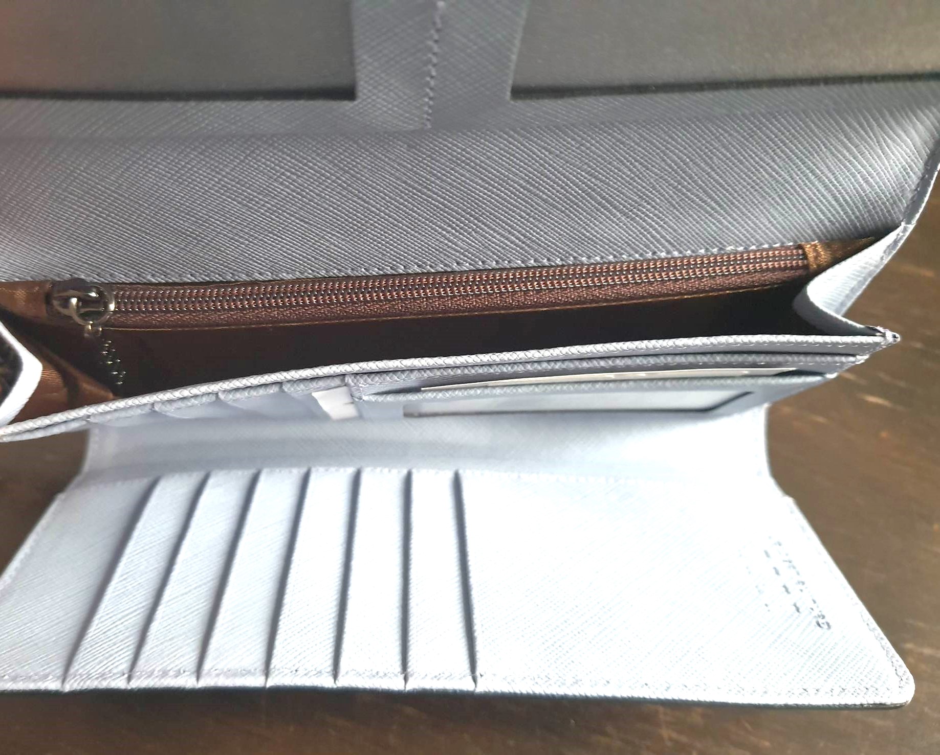 กระเป๋าสตางค์ ELLE ดำ-ฟ้า 3 พับ ใหม่ แท้