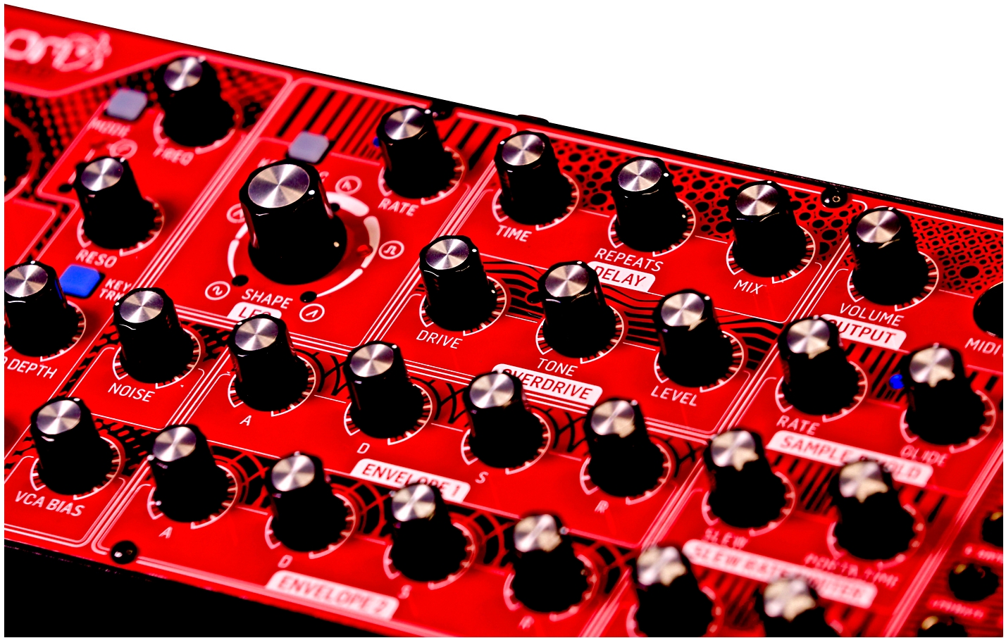 Behringer NEUTRON Paraphonic Analog and Semi-Modular Synthesizer