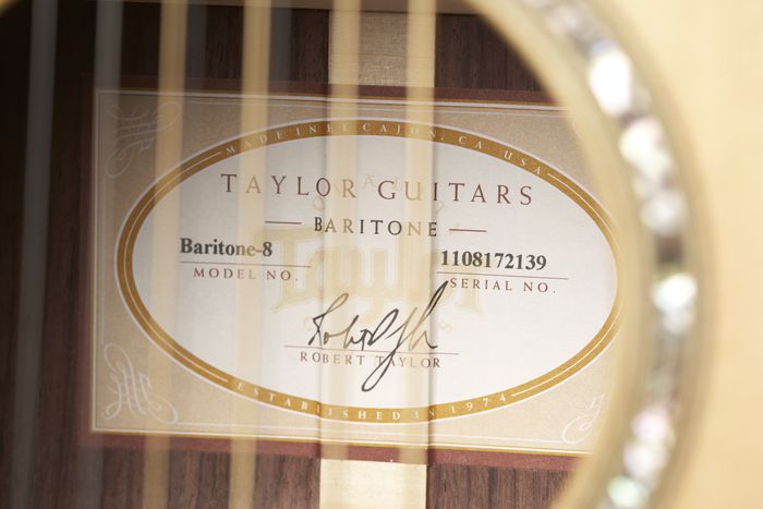 Taylor BAR-8-L Baritone Rosewood/Spruce 8-String Left-Handed Acoustic-Electric Guitar Natural