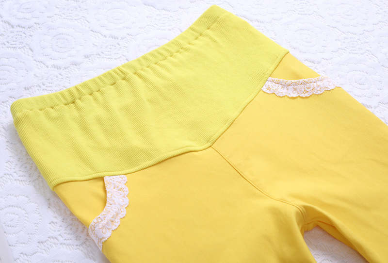กางเกงคนท้อง ขา5ส่วน สีเหลือง เอวปรับระดับได้ ผ้ายืด ใส่สบายสุดๆค่ะ