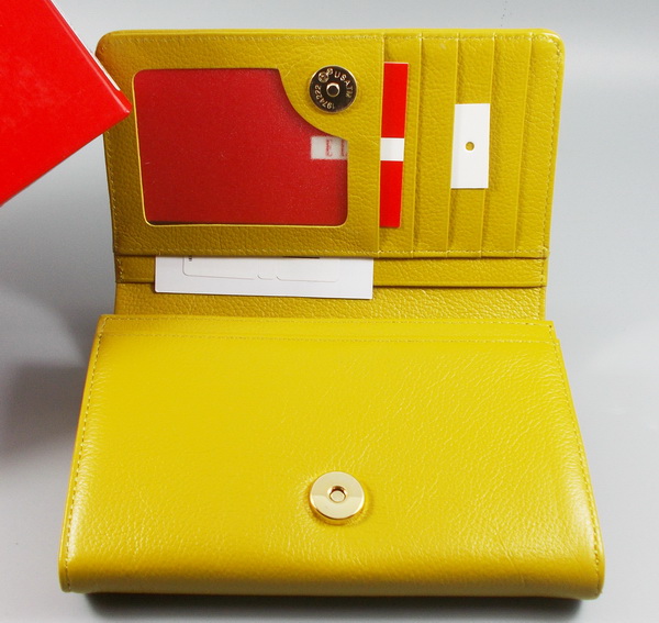 กระเป๋าสตางค์ ELLE เหลืองมัสตราด ใหม่ แท้