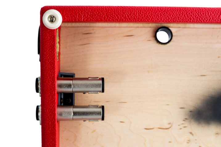 Blackbird Pedalboard 12x24 Velcro Top - Red