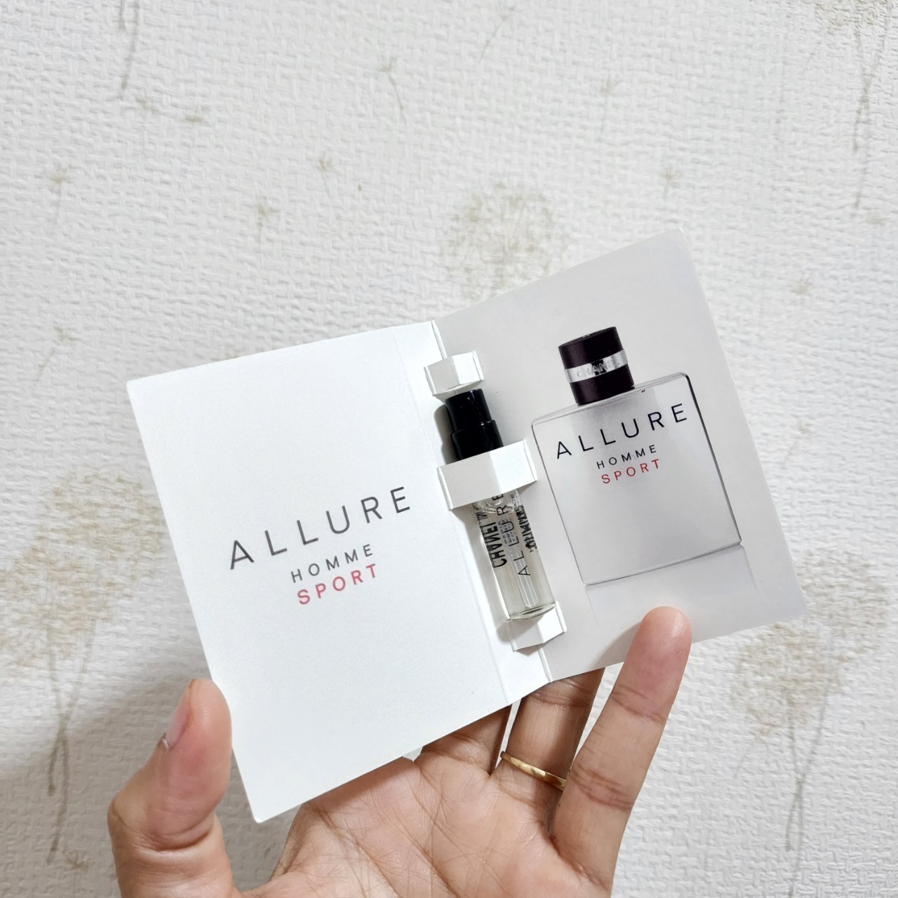 น้ำหอมไวออลแบบหลอด Chanel Allure Homme Sport EDT 1.5ml ขนาดทดลอง น้ำหอมไวออลVIAL