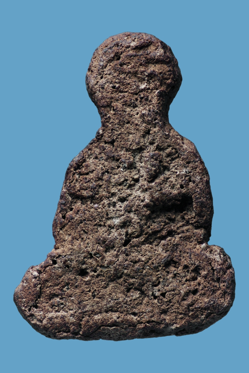 พระปิดตาหลวงปู่ยิ้ม เนื้อผงวิเศษผสมดิน วัดหนองบัว จ.กาญจนบุรี( โชว์พระ )