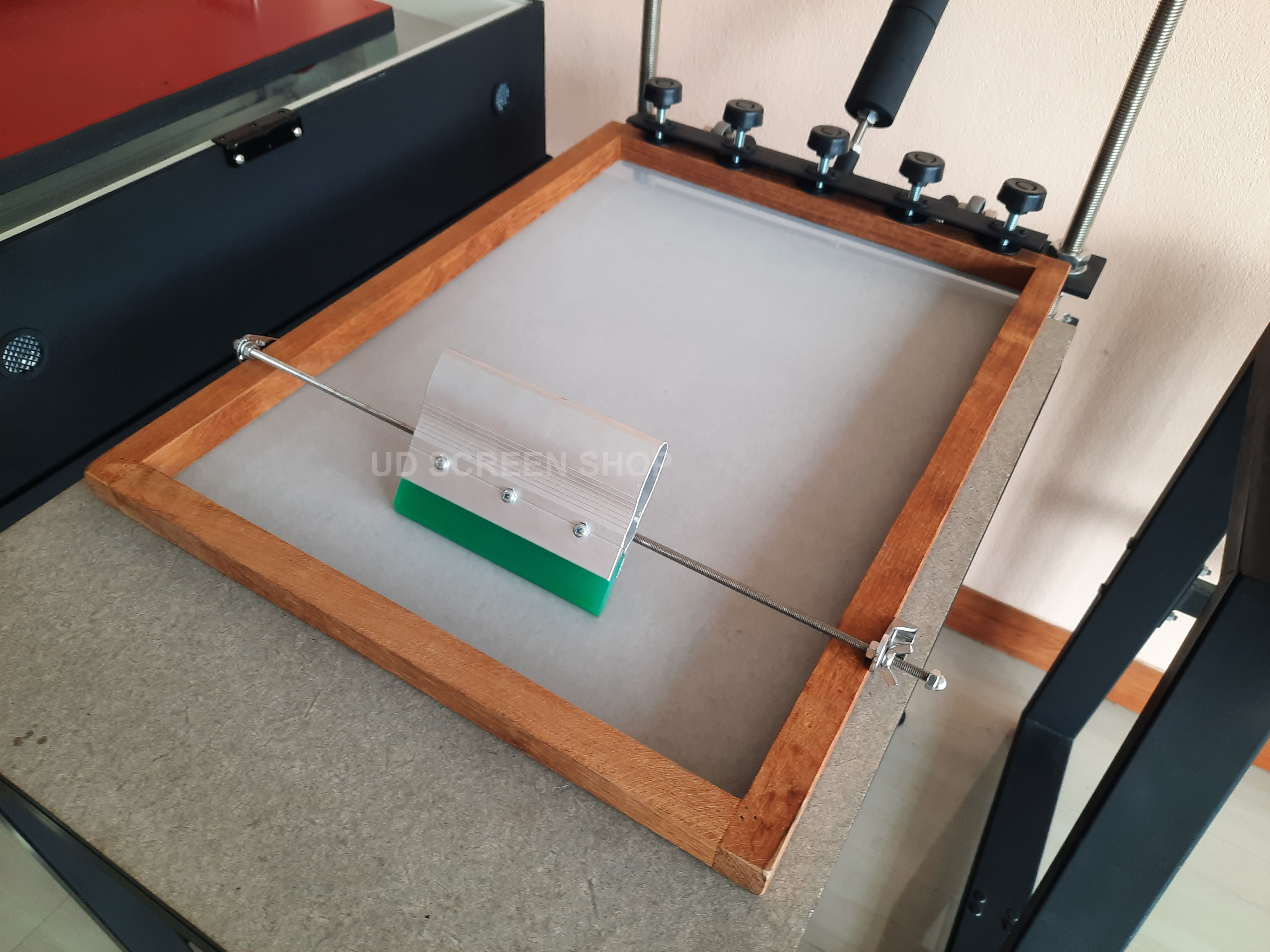 ที่พักแปรงปาดสี ขนาด 25 cm