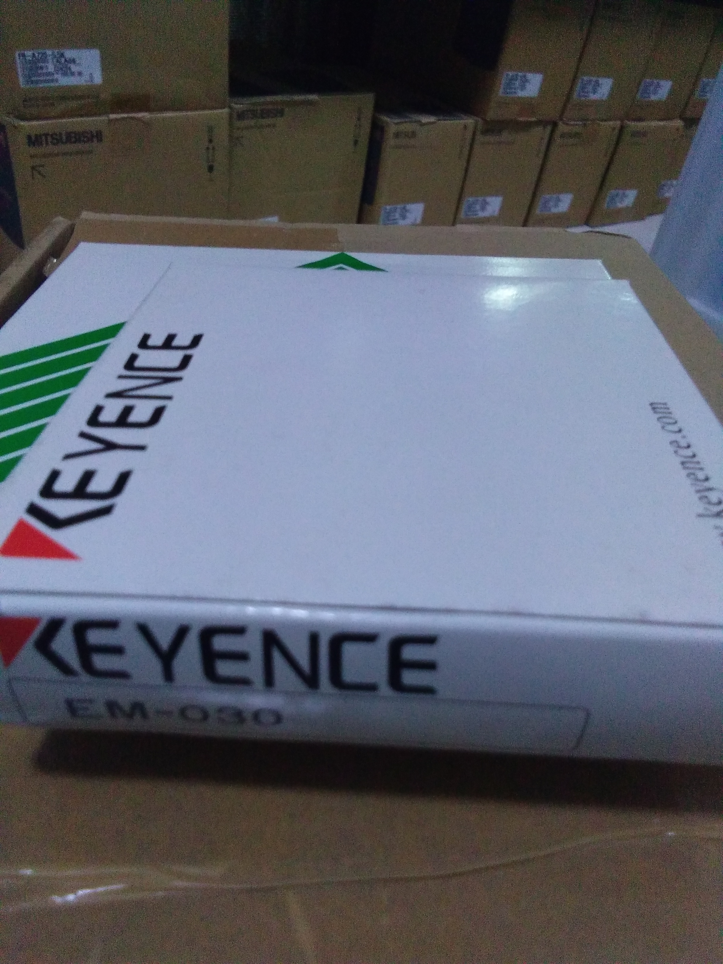 EM-030 sensor Keyence