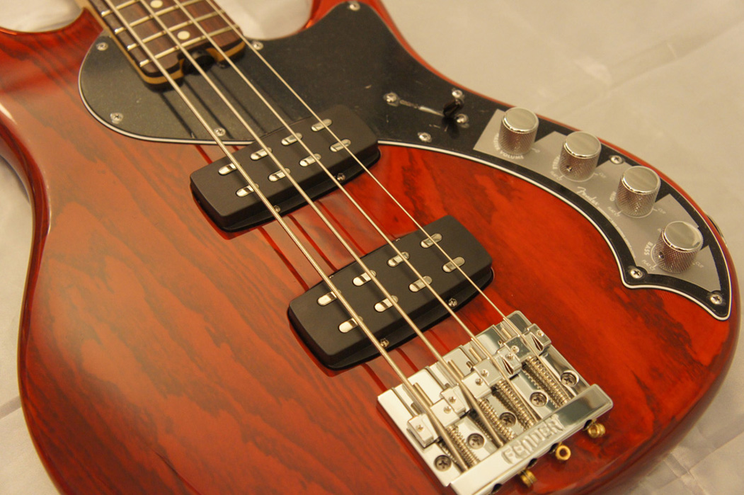 Fender American Deluxe Dimension Bass IV HH Electric Bass