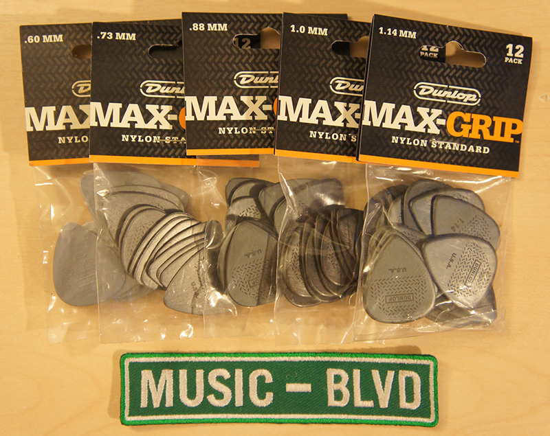 Dunlop Nylon Max Grip Guitar Picks - 12 Pack