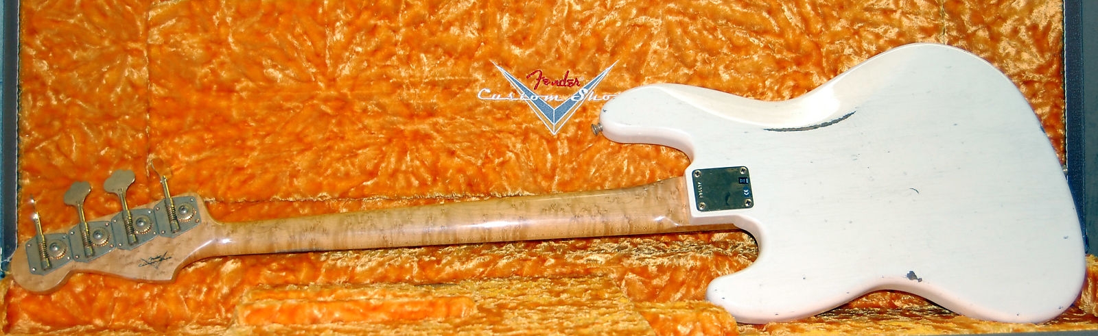 Fender Custom Shop 60 Jazz Bass Relic 2016 Aged Olympic White Matching Peg Head Gold Hardware Birdeye Neck