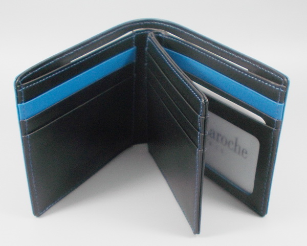 กระเป๋าสตางค์ Guy Laroche ดำ-ฟ้า ใหม่ แท้