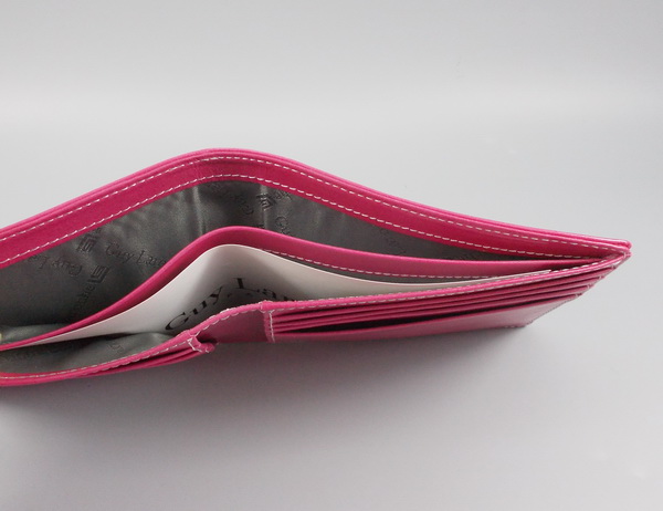 กระเป่าสตางค์ Guy Laroche ราสเบอร์รี่ ใหม่ แท้