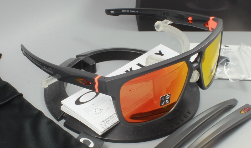 OAKLEY CROSSRANGE PATCH (A) Matte Carbon w/ Prizm Ruby OO9391-0560